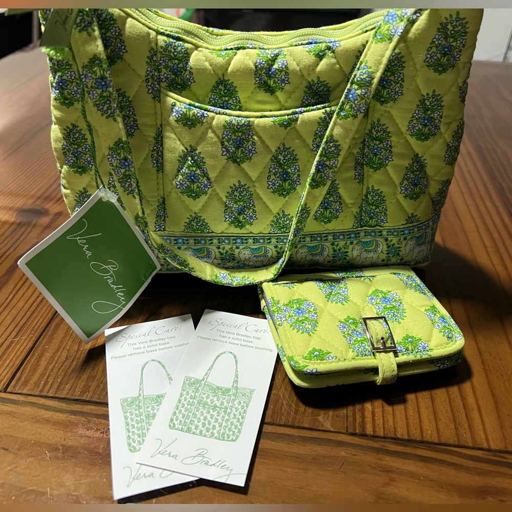 Vera Bradley Purse Set